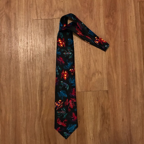 Addiction Biology Colorful Frog Tie - Picture 2 of 4